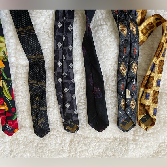 Six Designer Ties 3 Robert Talbott Studios, Savoy, Retro Designs & Lands End Tie - Picture 5 of 6